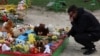 Кадър от мястото на руския ракетен удар по Кривий Риг, в който загинаха най-малко 20 души, включително 9 деца. 5 април 2025 г.
