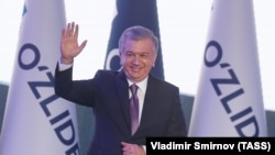 Мирзиеев до сих пор ни словом не обмолвился о предложении продлить срок полномочий президента Узбекистана с 5 до 7 лет и о своих планах после 2026 года.