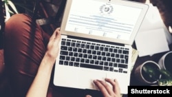 Vođena podatkom da je svega 20 procenata od ukupno 1,7 miliona biografija na ovoj digitalnoj enciklopediji posvećeno ženama, Vikimedija Srbija organizovala je maraton za pisanje biografija žena u periodu od 1. do 8. marta