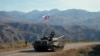 Военнослужащий российских миротворческих сил в Нагорном Карабахе (иллюстративное фото)