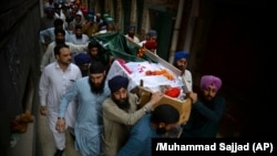 د پاکستان سېکان وايي، په پرله پسې ډول د هدفي وژنو ښکار ګرځي، انځور په ۲۰۱۸م کال کې د یو وژل شوي سېک چرنجیت سېنګ دی. 