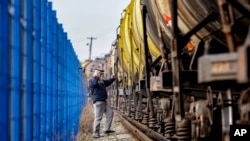 Căile Ferate din Republica Moldova și România au semnat luni un memorandum privind reluarea conexiunii feroviare Prut – Fălciu.
