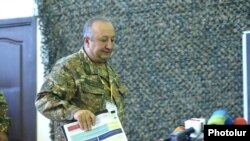 Գեներալ-գնդապետ Մովսես Հակոբյանը, արխիվ