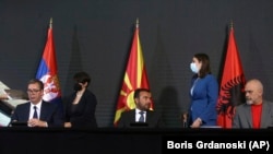 Aleksandar Vučić, predsednik Srbije, Zoran Zaev, premijer Severne Makedonije i Edi Rama, premijer Albanije prilikom susreta u Skoplju 29. jula 2021.