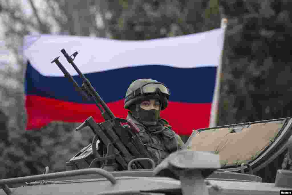 Франция заявила об отказе от участия в подготовке июньского саммита "Большой восьмерки" в Сочи. До этого об отказе заявили США, Великобритания, Канада.