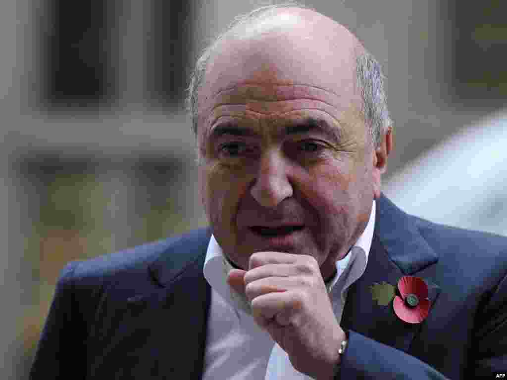 Boris Berezovsky arrives at the High Court in central London for a hearing concerning a multibillion-dollar lawsuit against Roman Abramovich over the Sibneft oil firm.