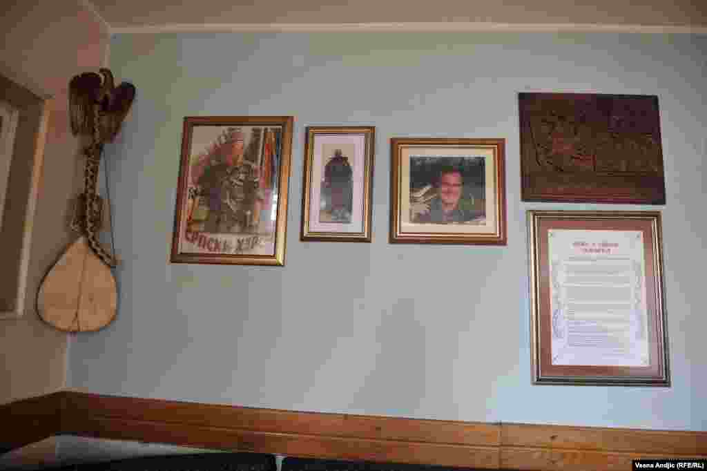 Kafana "Luda kuća"