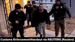 Imigranții ilegali din Chicago au fost printre primii vizați de arestări.