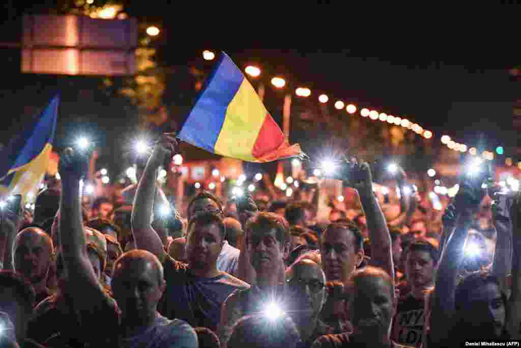 On August 11, a second night of protests followed as President Klaus Iohannis condemned as "disproportionate" the use of force by security forces during the clashes of August 10. 