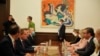 Sastanak predsednika Srbije Aleksandra Vučića sa evropskim komesarom za proširenje Oliverom Varheljijem u Beogradu, 8 oktobra 2020.