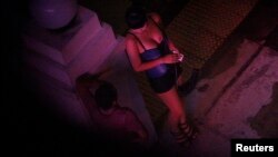Prosecutors argue that in practice the wording has led to the law to be used only against women, while men have largely escaped punishment when caught by police.