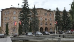 Վանաձորի ավագանին վերջապես գումարեց արտահերթ նիստն ու հաստատեց բյուջեն