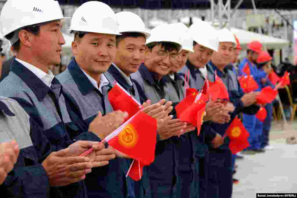 2012-жылдын 23-февралында Кыргызстан Улуттук электр тармактар ишканасы менен ТВЕА компаниясынын ортосунда 389 млн. АКШ доллар суммасында келишимге кол коюлган. 