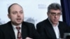 Kremlin Critic's Father Believes Son Was Poisoned