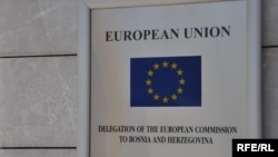 Ploča ispred zgrade Delegacije EU u Sarajevu, fotoarhiv