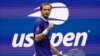 Rusul Daniil Medvedev reacționează după ce a marcat un punct în timpul finalei de simplu masculin din cadrul campionatului de tenis U.S. Open 2021, în New York.