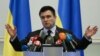 Клімкін у Брюсселі зустрівся з єврокомісаром Ганом, закликали Росію звільнити Сенцова