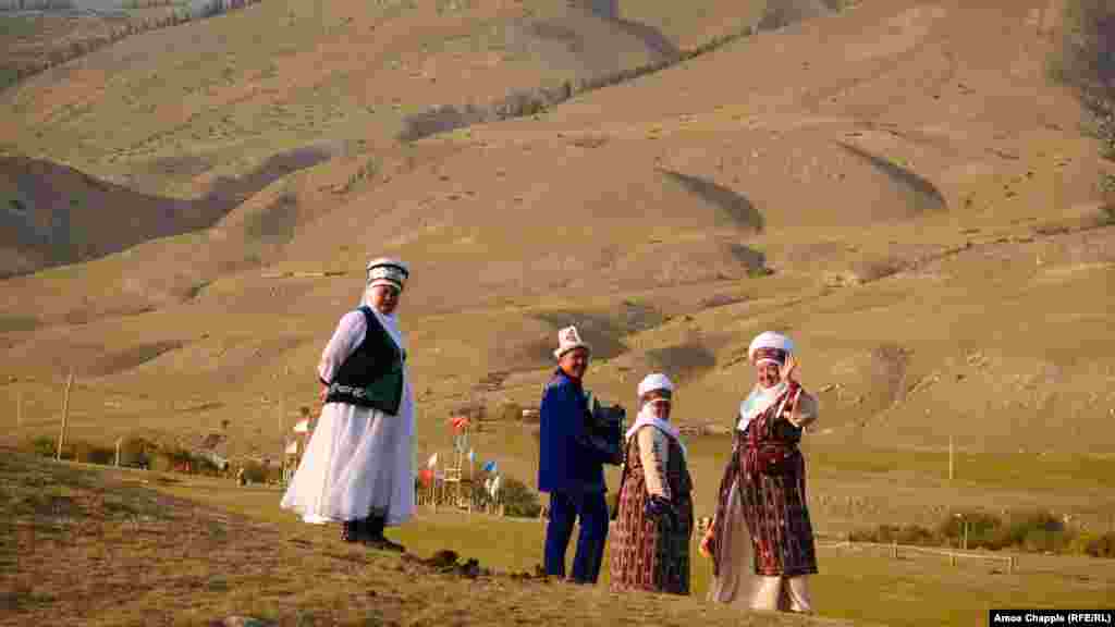 Кыргыздардын улуттук кийими. 