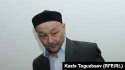 Кенжебек Абишев в суде по его делу. Алматы, 2018 год