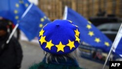 Novim ojačanim pristupom bi se došlo do jačanja kredibiliteta celokupnog pregovaračkog procesa, smatra devet članica EU