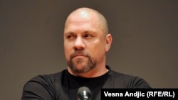 Boris Dežulović