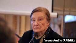 Latinka Perović