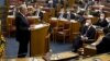Crnogorski premijer Zdravko Krivokapić i predsjednik Milo Đukanović u Parlamentu, decembar 2020