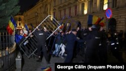 Протест в подкрепа на Джорджеску в неделя вечерта, 9 март 2025 г.