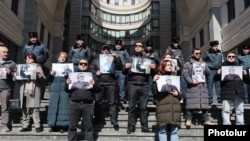 Ցույց ԱԳՆ-ի շենքի մոտ՝ ի պաշտպանություն Ռուբեն Վարդանյանի, 28-ը փետրվարի, 2025թ․