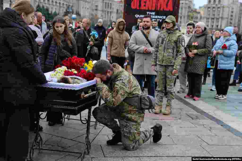 Після початку повномасштабного вторгнення РФ він долучився до лав ЗСУ. Був командиром відділення ударних БПЛА «Карпатська Січ» 