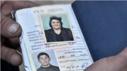 «Մեր ծնողի դիակը, խնդրում ենք, բերեն Հայաստան». կես տարի է՝ Արցախում մահացած Վերա Աղասյանի ընտանիքը սպասում է 