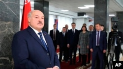 Bjeloruski lider Aleksandar Lukašenko nakon glasanja na parlamentarnim izborima u Minsku, 25. februar 2024.