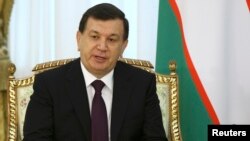 Конституцияга ўзгартириш киритиш ташаббусини президент Мирзиёев ўтган йилнинг 7 декабрь куни кўтарган эди.