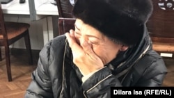 Баласы үчүн кечирим сураган апа.