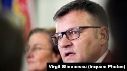 Ministerul Muncii, condus de Marius Budăi, a inițiat aprobarea unui Memorandum pentru reformarea sistemului de pensii și reducerea cheltuielilor cu cele speciale, conform cerințelor Comisiei Europene.