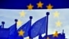 Zastave ispred sedišta EU u Briselu