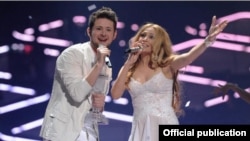 Ell & Nikki, the winners of the 2011 Eurovision Song Contest