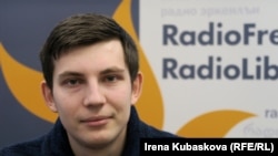 Nakon petomesečnog suđenja iza zatvorenih vrata, Ihar Losik je proglašen krivim i osuđen na 15 godina zatvora u decembru 2021. Od hapšenja, Losik se suočio sa teškim fizičkim i psihičkim pritiscima, i prošao je višenedeljne štrajkove glađu u znak protesta zbog pritvora i optužbi.