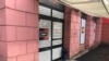 Sălile de jocuri s-au redeschis luni la București. Aproape nimeni nu se obosește să respecte regulile de bază, de la masca purtată corect la distanțarea fizică. 