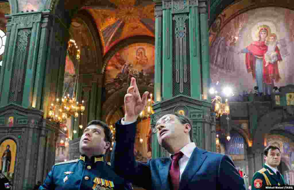 Also in attendance at the cathedral, which is situated in the town of Kubinka, was presidential aide and former culture minister, Vladimir Medinsky (right).