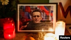 Мақомоти Русия гуфтанд, Алексей Навлний рӯзи 16-уми феврал дар зиндон даргузашт