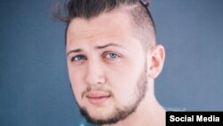Hennadiy Afanasyev's relatives say he has not received any mail since December. (file photo) 