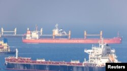 Украинадан дан ташып бараткан кеме. 