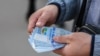 В Кыргызстане с октября увеличатся пенсии, но повышение затронет не всех