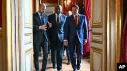 Fransanın xarici işlər naziri Jan-Noel Barro, Böyük Britaniyanın xarici işlər naziri Devid Lemmi və ABŞ dövlət katibi Marko Rubio Parisdə.