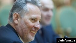 Ukrainian oligarch Dmytro Firtash (file photo)
