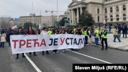 Transparent učenika Treće beogradske gimnazije, 1. april 2025.