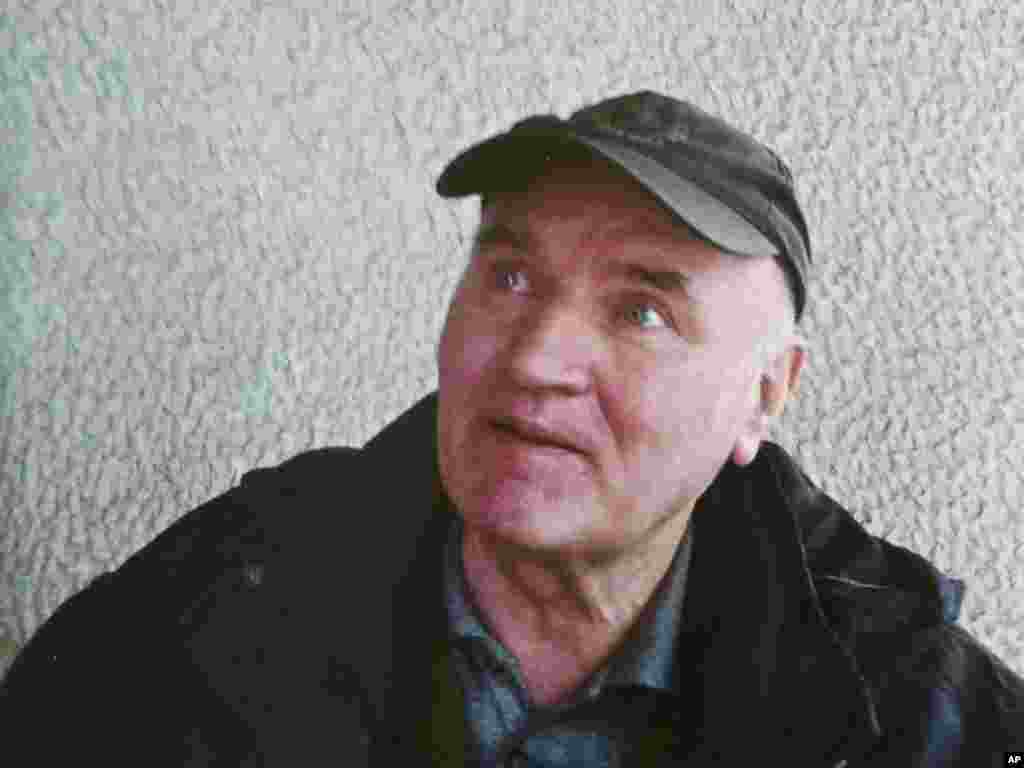 Ratko Mladic in a photo taken after his arrest on May 26 and provided by Belgrade's "Politika" newspaper