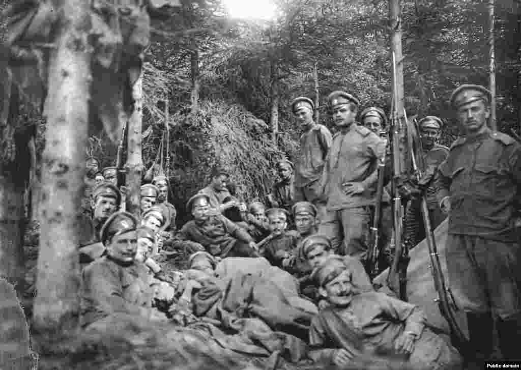 Czech and Slovak fighters on the Eastern Front in 1916. From the safety of Czechoslovakia, and after the Communists had seized full control of Russia, one legionnaire recalled, “The brotherhood of the Czechoslovak Legion was a thing at which to marvel. Nothing could shake the confidence of the legionnaire in himself and in his brothers. And so we were able to stand firm in the heart of the Bolshevik ruin, and for all practical purposes, remain untouched by its doctrines.”