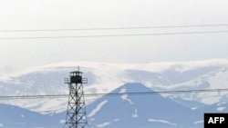 Թուրք սահմանապահների դիտակետ Հայաստանի հետ սահմանին՝ Կարսի նահանգում, արխիվ